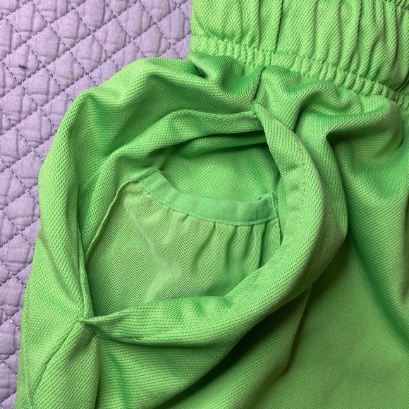 Boy’s Nike Lime Green Athletic Shorts, Size Medium - Picture 3 of 6
